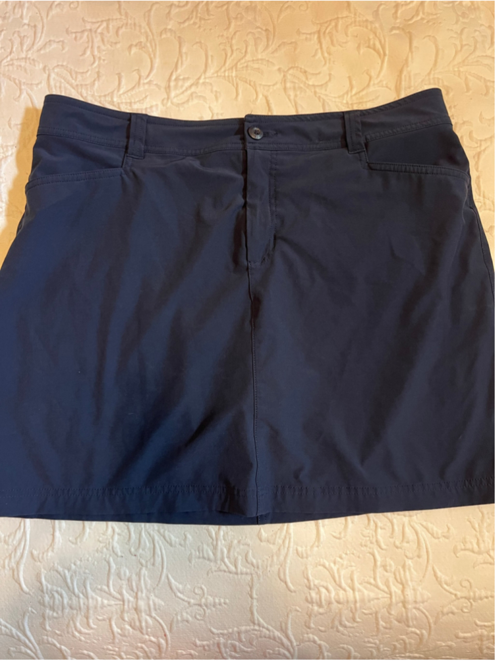 Women's Eddie Bauer Navy Performance Skort Size 14
